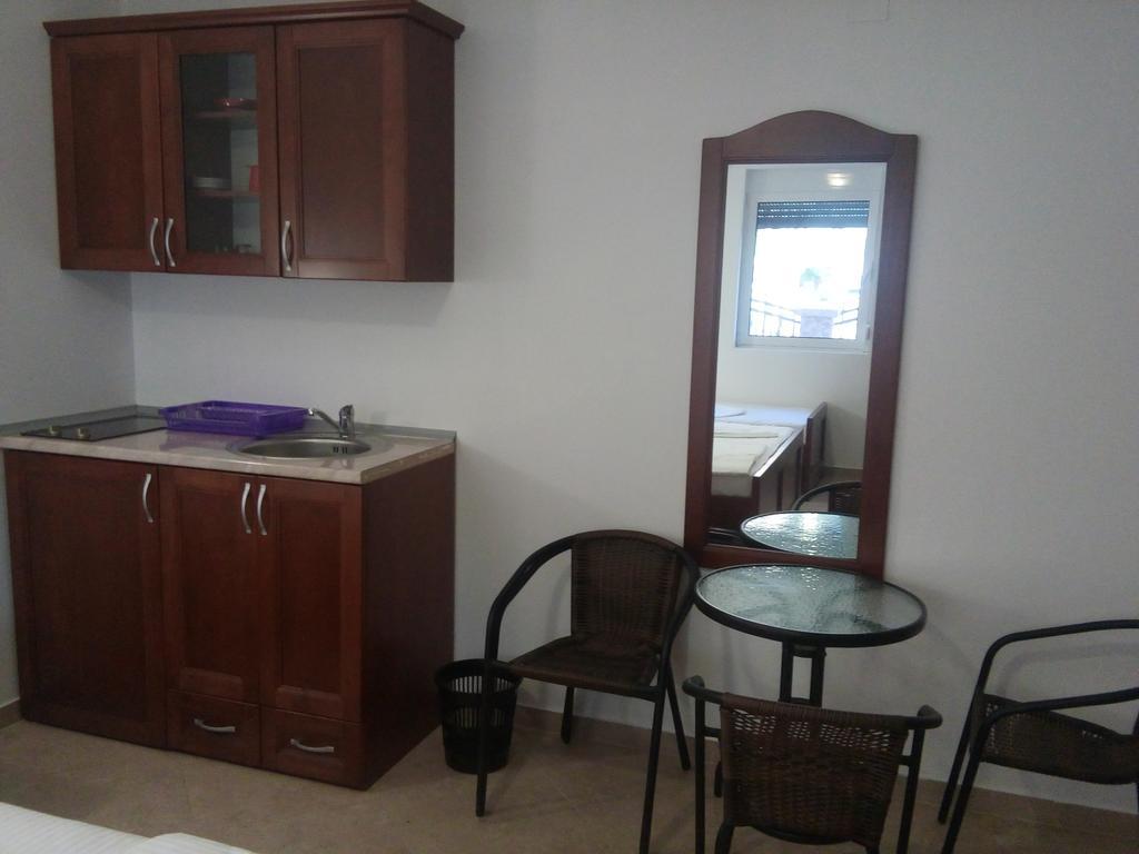 Apartments Vila A1 Dobra Voda Εξωτερικό φωτογραφία