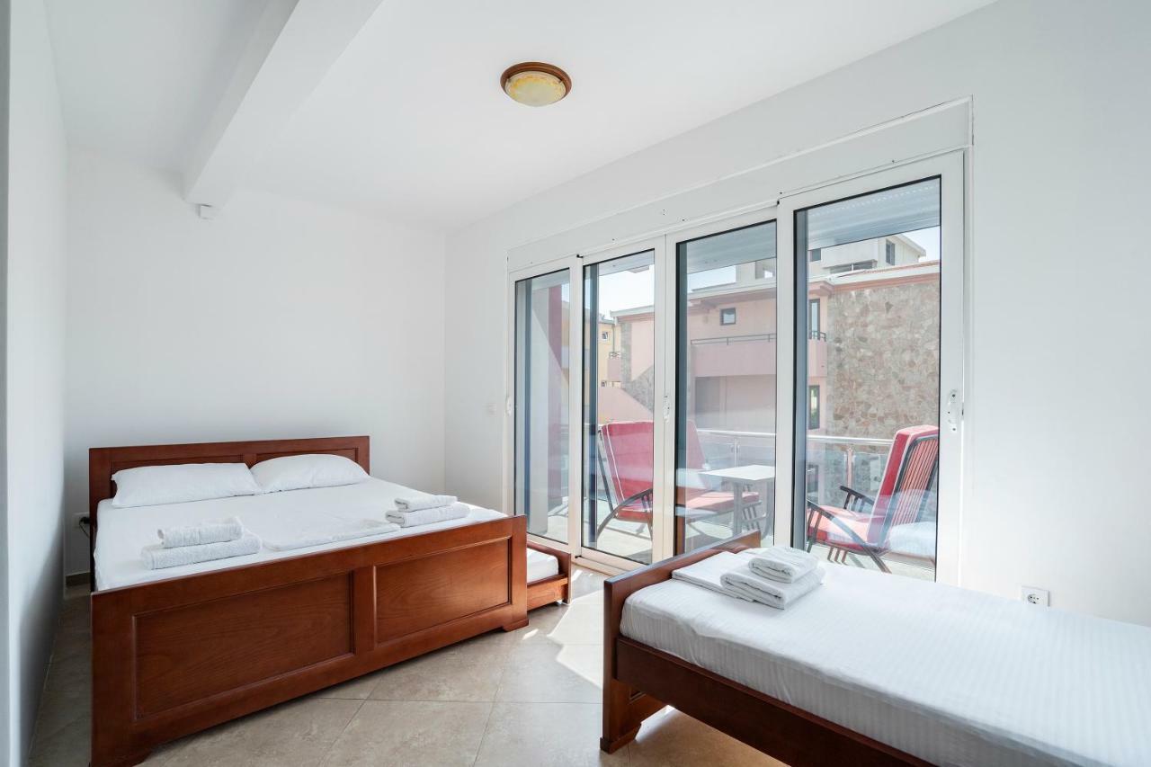 Apartments Vila A1 Dobra Voda Εξωτερικό φωτογραφία