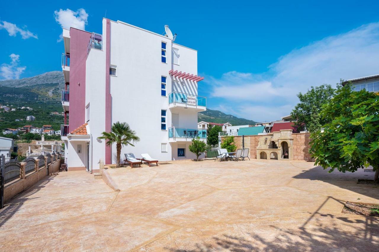 Apartments Vila A1 Dobra Voda Εξωτερικό φωτογραφία